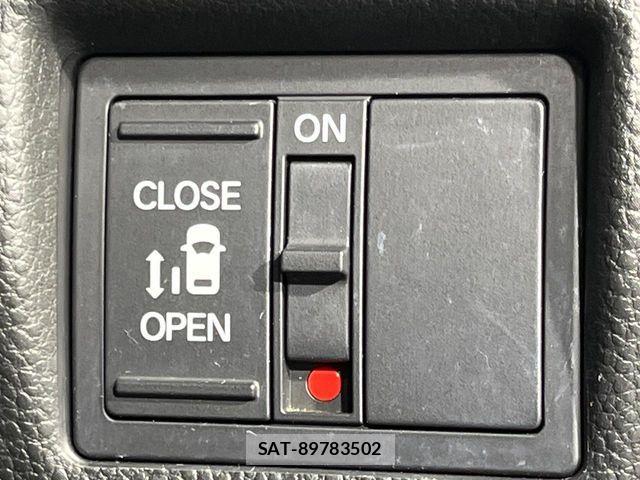 Honda N BOX CUSTOM 2020-07 8526236-2