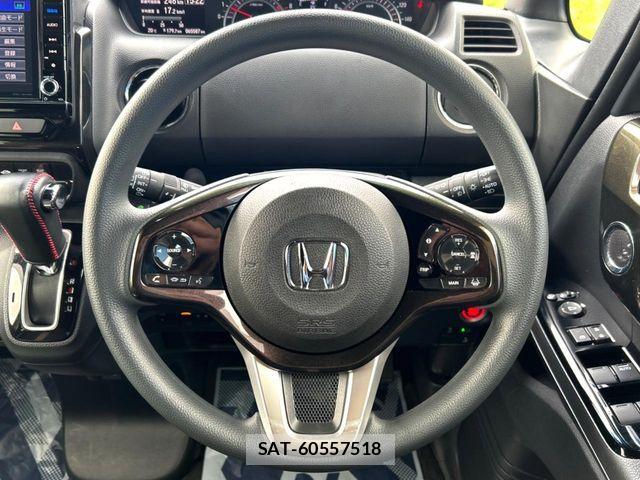 Honda N BOX CUSTOM 2019-01 8526238-10