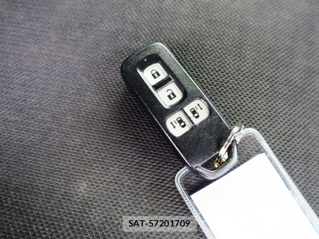 Honda N BOX CUSTOM 2015-02 8526245-21