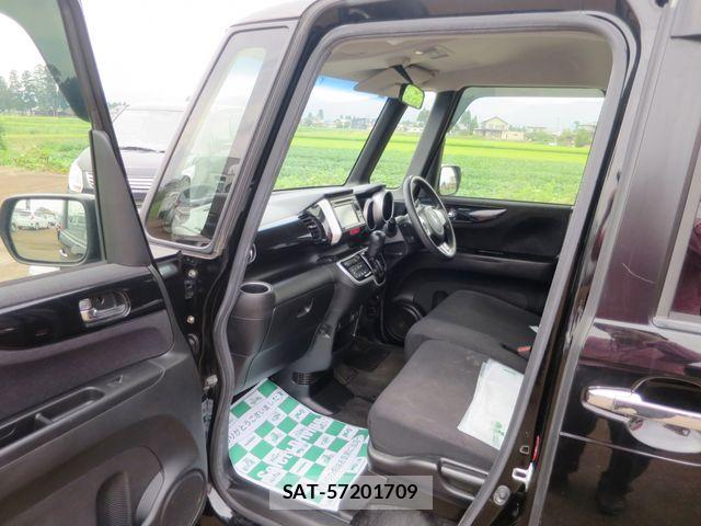 Honda N BOX CUSTOM 2015-02 8526245-5