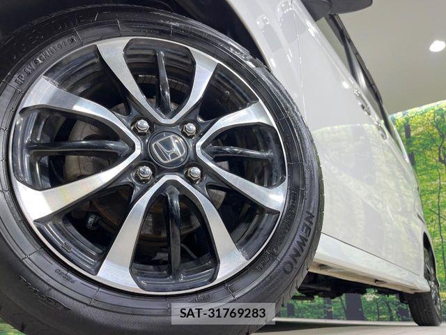 Honda N BOX CUSTOM 2018-06 8526237-11
