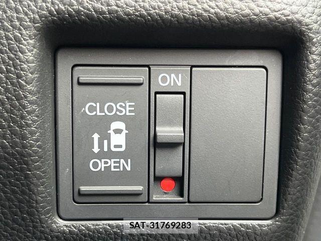 Honda N BOX CUSTOM 2018-06 8526237-2