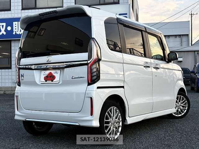 Honda N BOX CUSTOM 2023-01 8562948-2