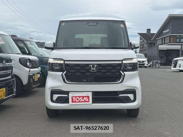 Honda N BOX CUSTOM 2023-11 8628072-17