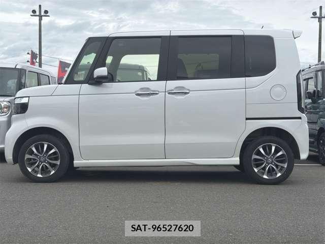 Honda N BOX CUSTOM 2023-11 8628072-24