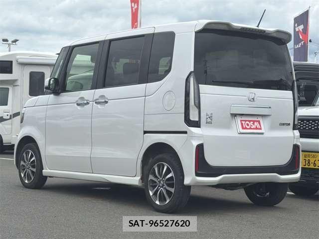 Honda N BOX CUSTOM 2023-11 8628072-25