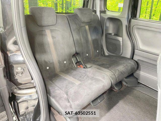 Honda N BOX CUSTOM 2019-08 8628075-9
