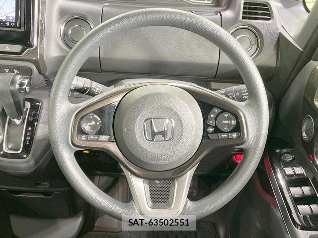Honda N BOX CUSTOM 2019-08 8628075-11
