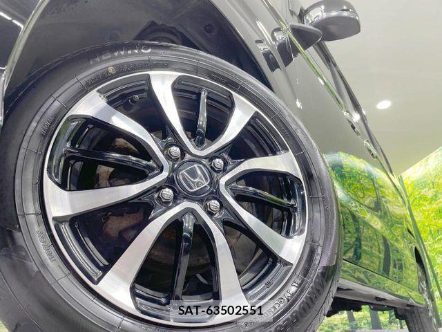Honda N BOX CUSTOM 2019-08 8628075-13