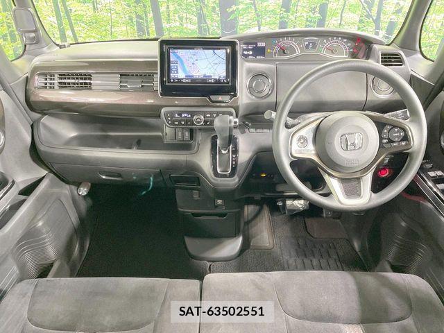 Honda N BOX CUSTOM 2019-08 8628075-1