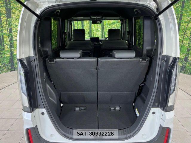 Honda N BOX CUSTOM 2023-11 8628071-9