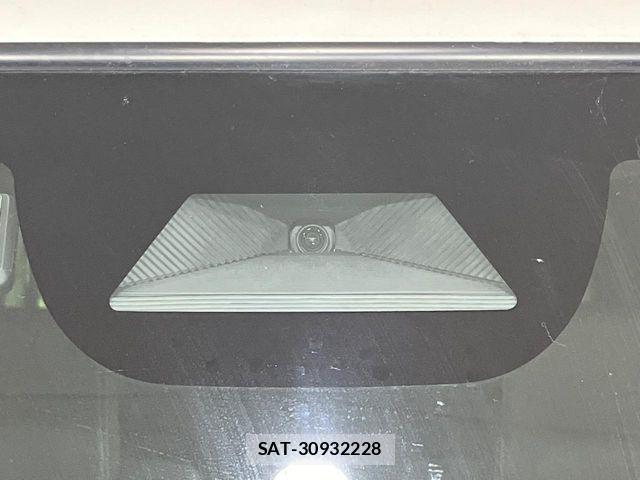Honda N BOX CUSTOM 2023-11 8628071-5