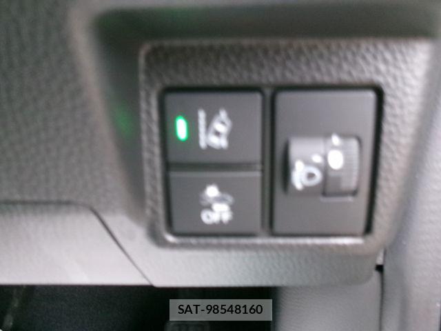 Honda N BOX CUSTOM 2023-12 8628073-11