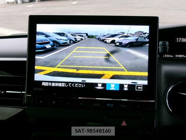 Honda N BOX CUSTOM 2023-12 8628073-15