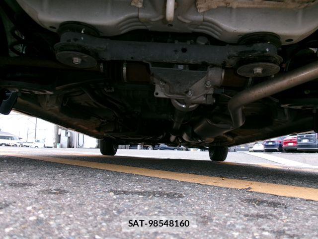 Honda N BOX CUSTOM 2023-12 8628073-24