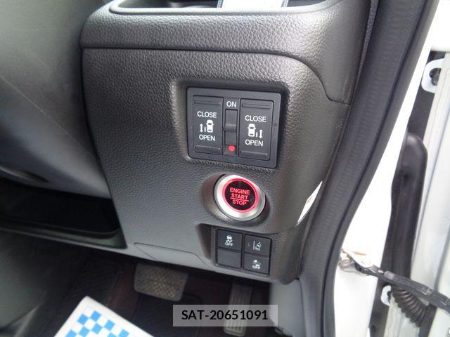 Honda N BOX CUSTOM 2020-12 8628074-11