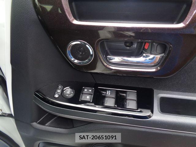 Honda N BOX CUSTOM 2020-12 8628074-12