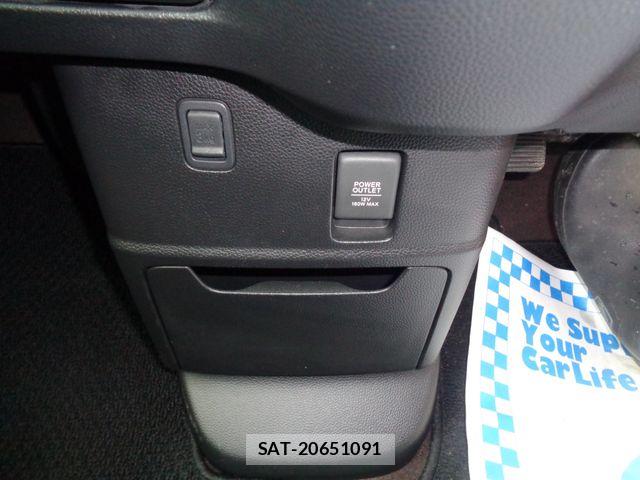 Honda N BOX CUSTOM 2020-12 8628074-19