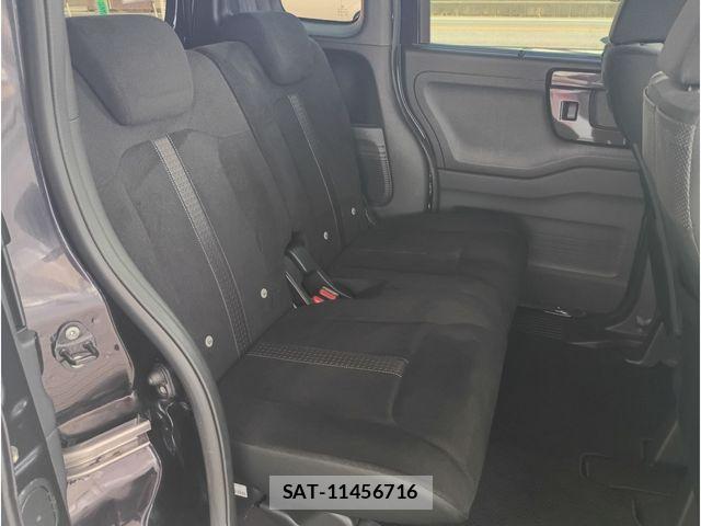 Honda N BOX CUSTOM 2018-02 8628076-14