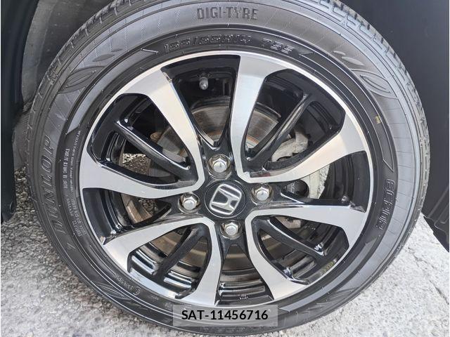 Honda N BOX CUSTOM 2018-02 8628076-7