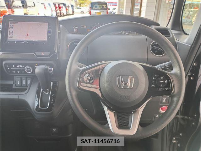 Honda N BOX CUSTOM 2018-02 8628076-8
