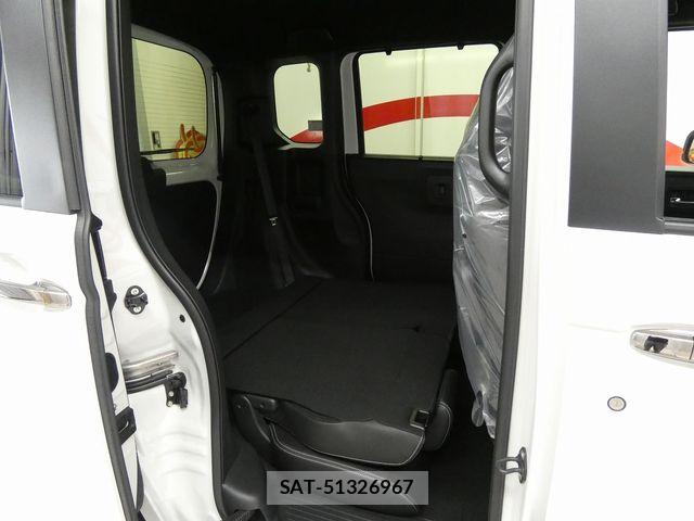 Honda N BOX CUSTOM 2026-02 8628070-8