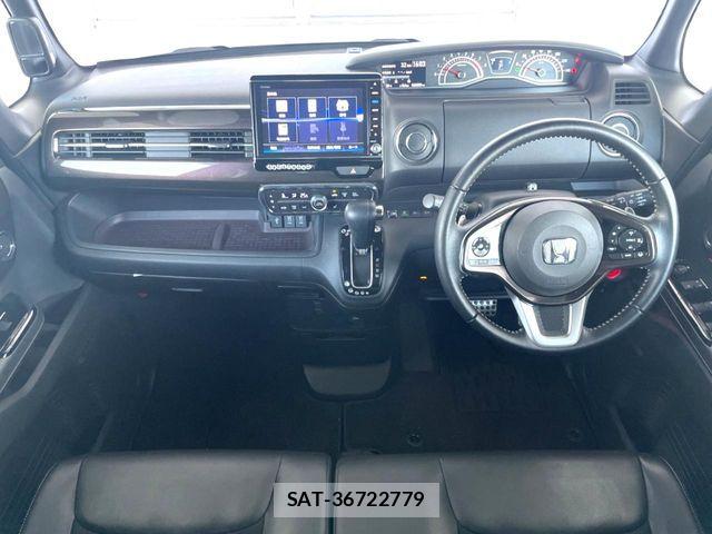 Honda N BOX CUSTOM 2017-08 8666640-1