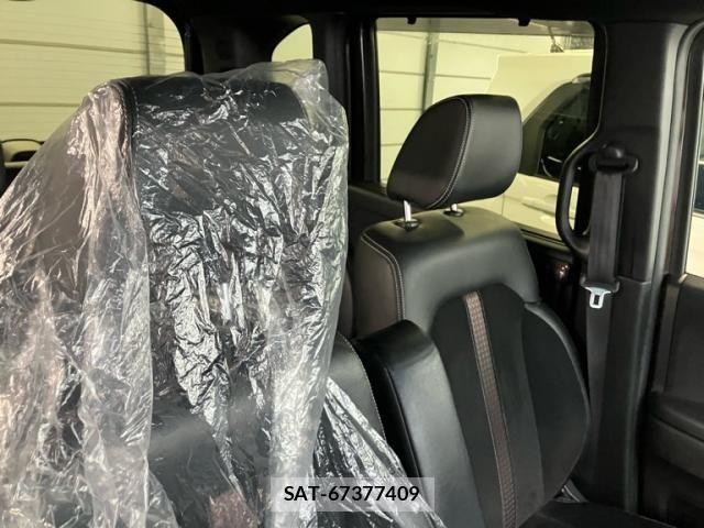 Honda N BOX CUSTOM 2018-10 8660661-12
