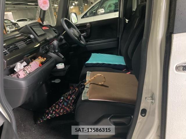 Honda N BOX CUSTOM 2019-10 8660663-9