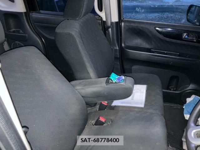 Honda N BOX CUSTOM 2015-01 8666642-10