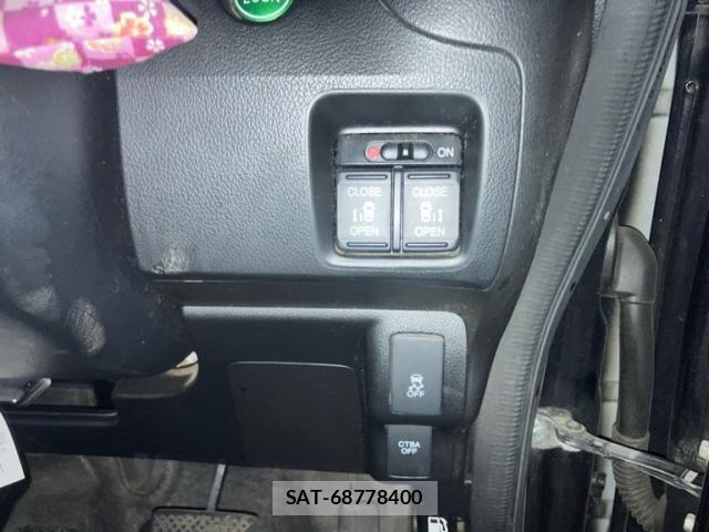 Honda N BOX CUSTOM 2015-01 8666642-12