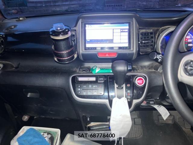 Honda N BOX CUSTOM 2015-01 8666642-14