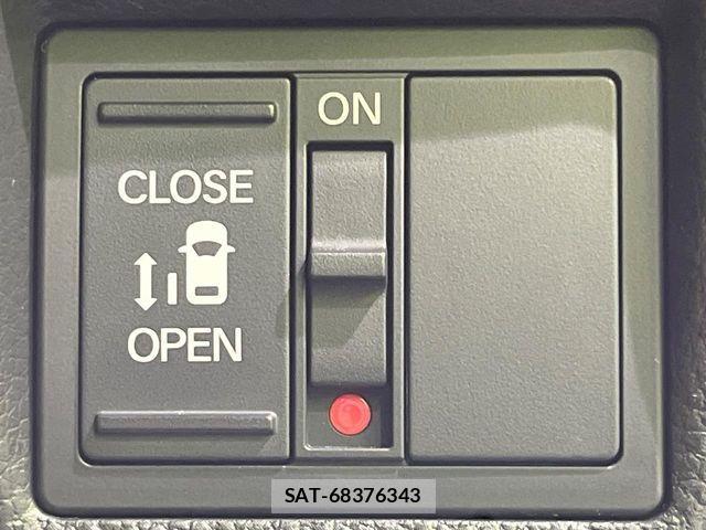 Honda N BOX CUSTOM 2022-11 8660660-5