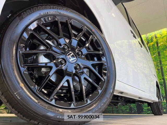 Honda N BOX CUSTOM 2026-07 8686163-12