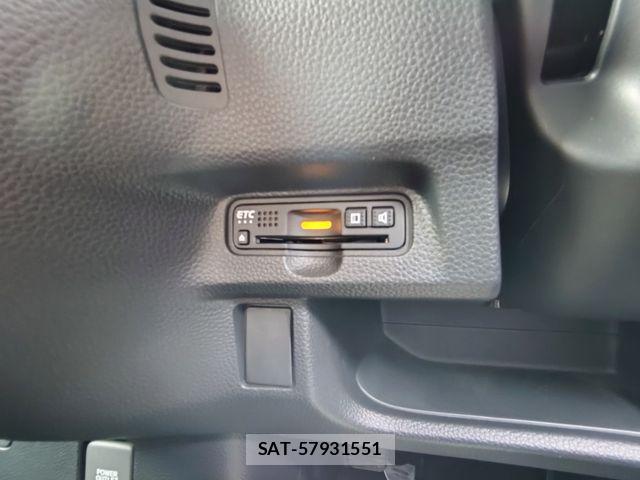 Honda N BOX CUSTOM 2018-05 8686164-22