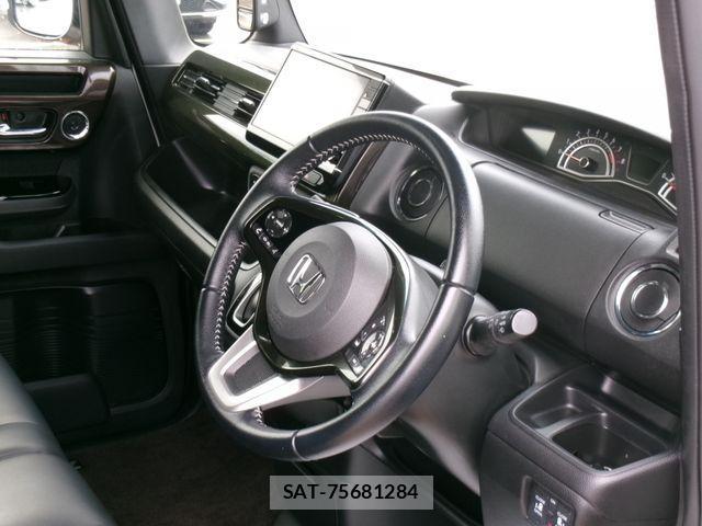 Honda N BOX CUSTOM 2017-09 8744729-17
