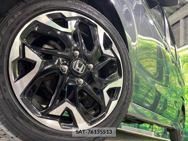 Honda N BOX CUSTOM 2019-08 8744727-13