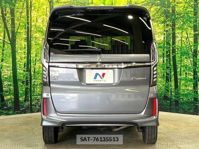 Honda N BOX CUSTOM 2019-08 8744727-15