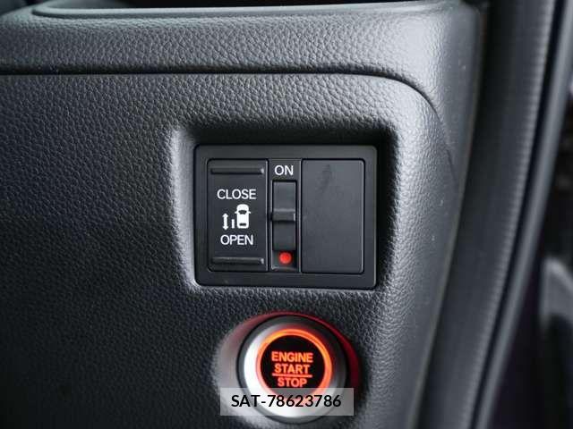 Honda N BOX CUSTOM 2018-10 8744728-10