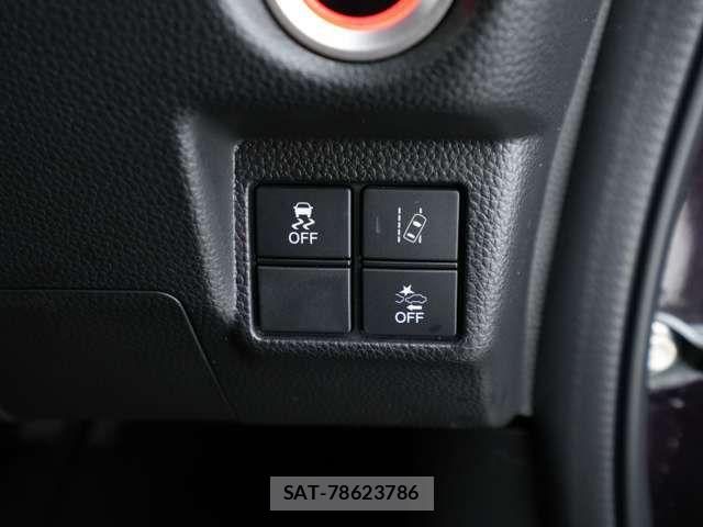 Honda N BOX CUSTOM 2018-10 8744728-11