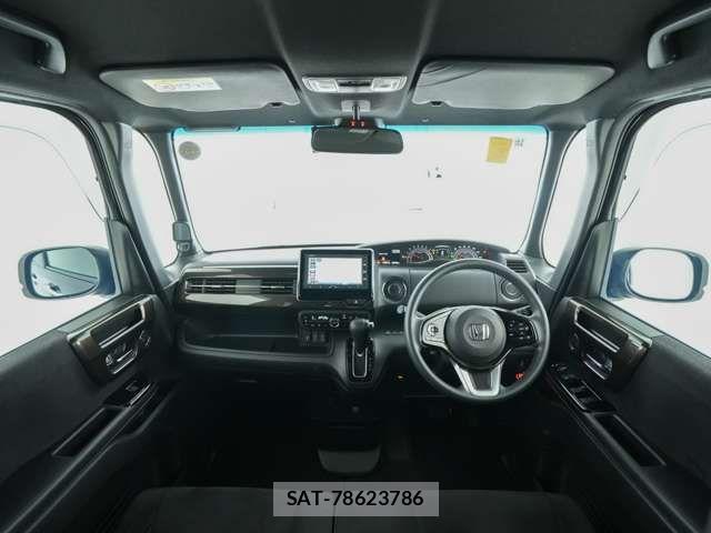 Honda N BOX CUSTOM 2018-10 8744728-4