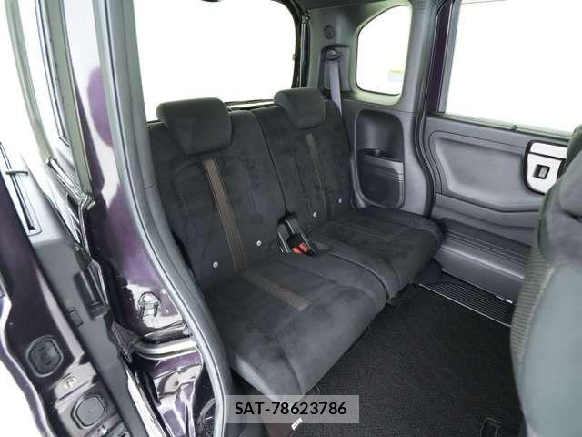 Honda N BOX CUSTOM 2018-10 8744728-6
