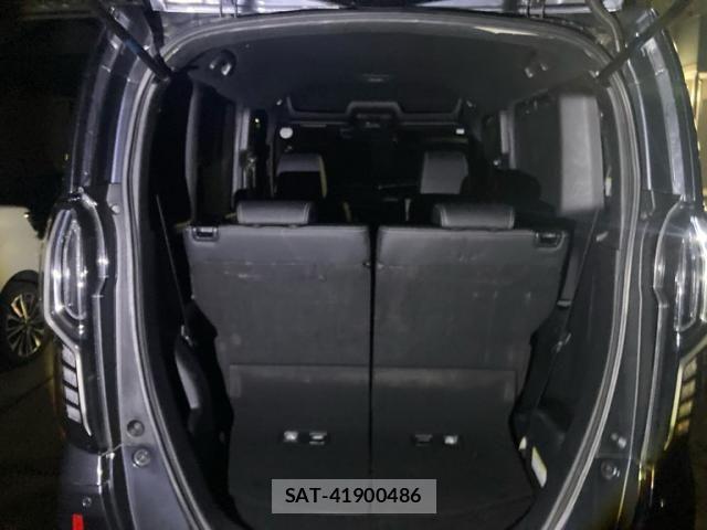 Honda N BOX CUSTOM 2022-06 8796914-12