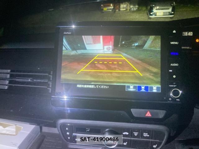 Honda N BOX CUSTOM 2022-06 8796914-26