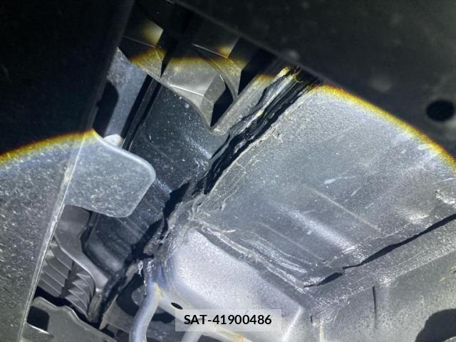 Honda N BOX CUSTOM 2022-06 8796914-29
