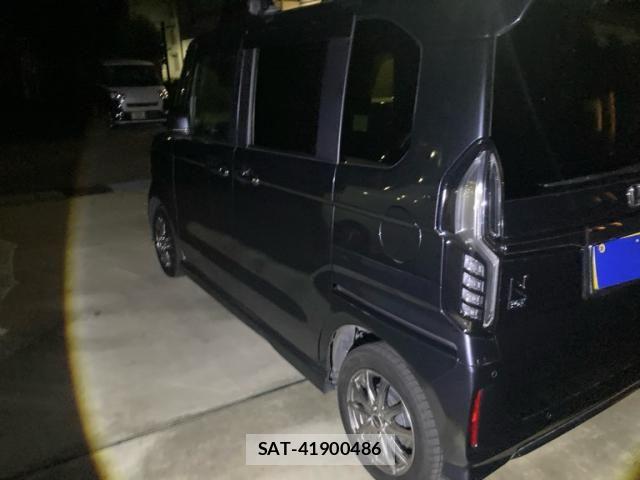 Honda N BOX CUSTOM 2022-06 8796914-5
