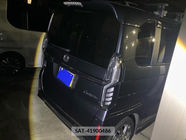 Honda N BOX CUSTOM 2022-06 8796914-6