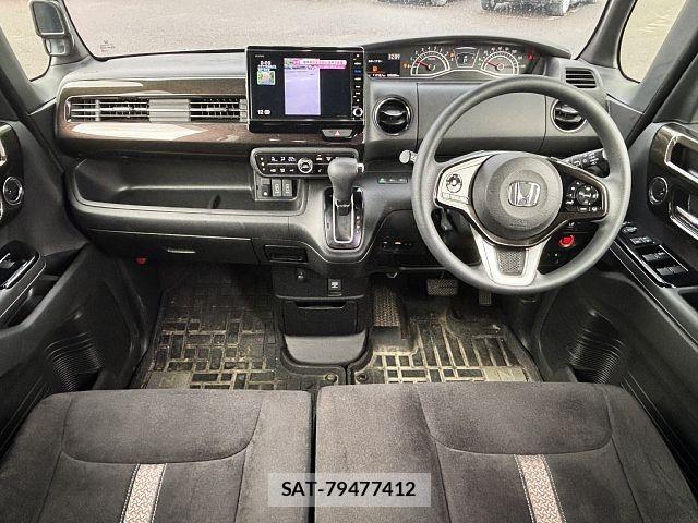 Honda N BOX CUSTOM 2020-08 8796912-1