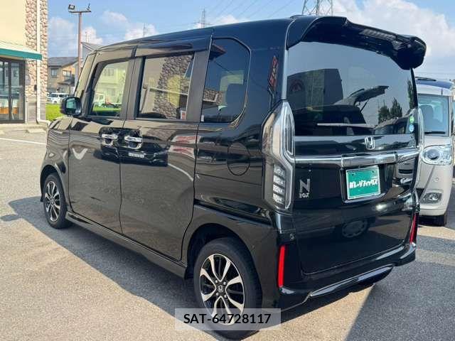 Honda N BOX CUSTOM 2018-08 8796911-11