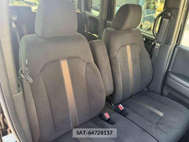 Honda N BOX CUSTOM 2018-08 8796911-14